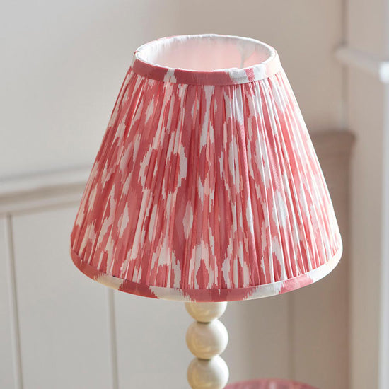 Higgledy And Ikat 25cm Coral Pink Shade Table Lamp With High Gloss Almond White Base