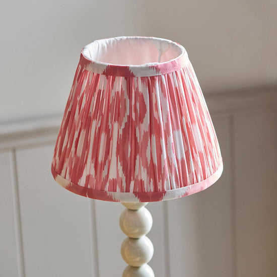 Higgledy And Ikat 20cm Coral Pink Shade Table Lamp With High Gloss Almond White Base