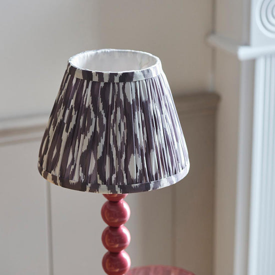 Higgledy And Ikat 20cm Pearl Grey Shade Table Lamp With High Gloss Pink Clay Base