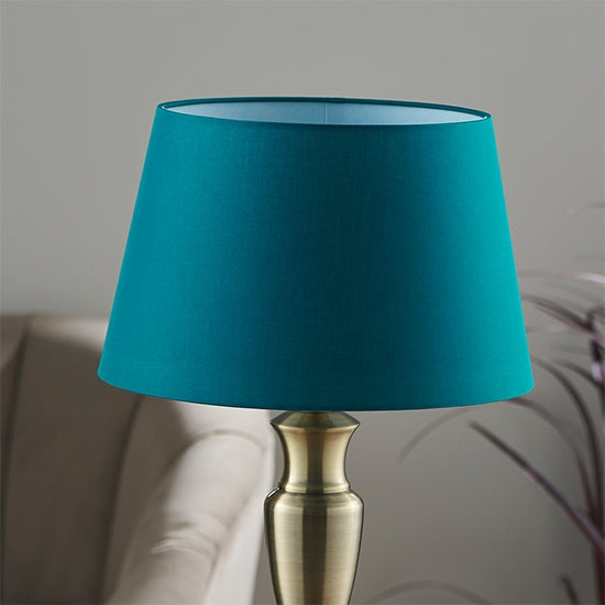 Oslo And Evie Large Green Shade Table Lamp In Antique Brass